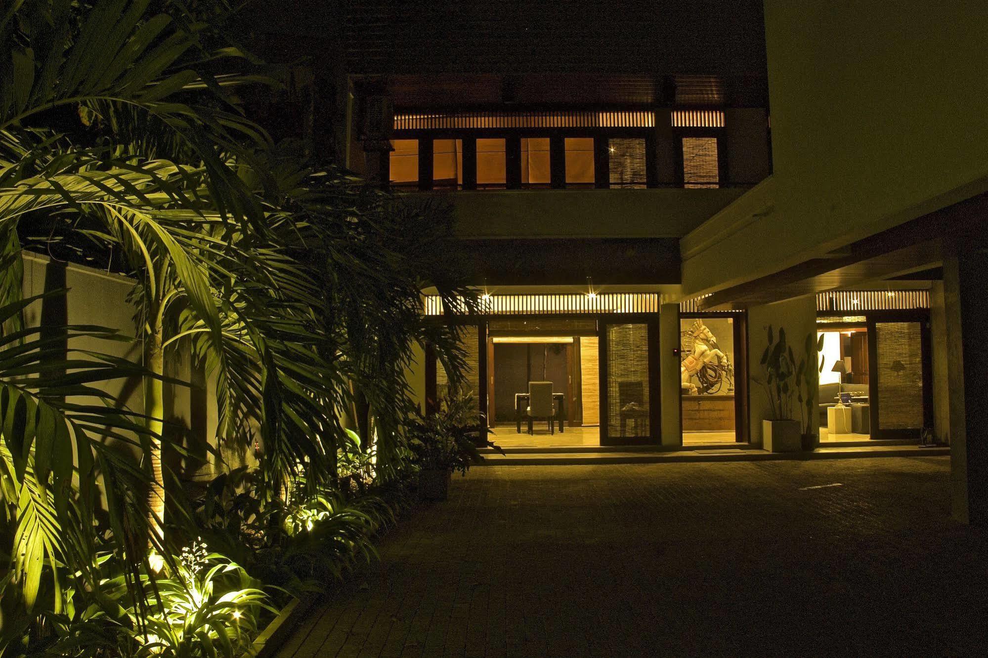 Nivasa Otel Kolombo Dış mekan fotoğraf